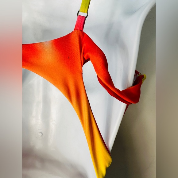 Colorful Tie Die Cutout Monokini Bathing Suit Size M - Picture 11 of 11